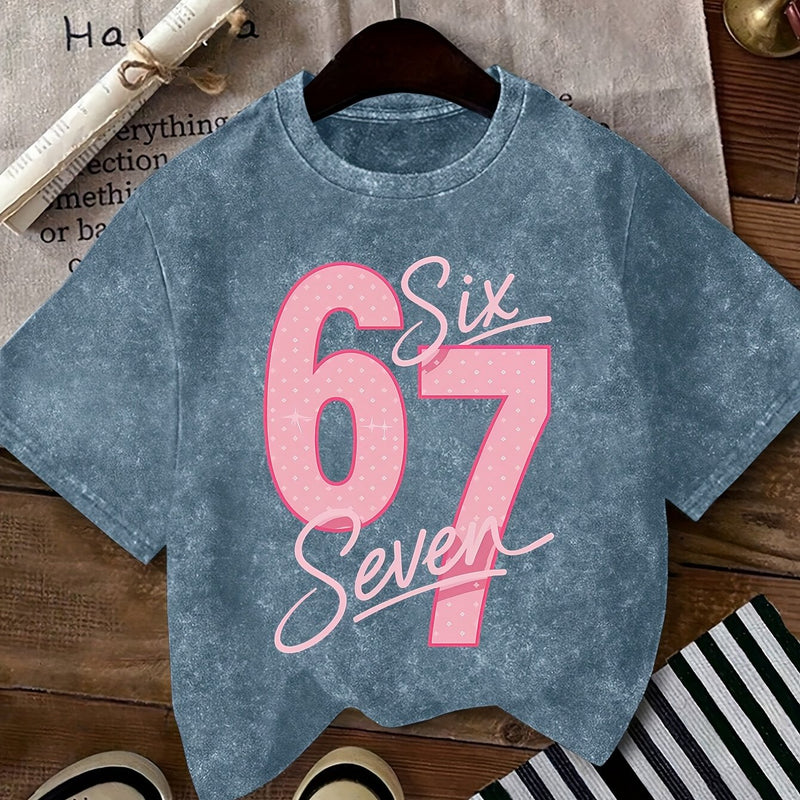 Women’s Graphic T-Shirt - Retro Casual Short Sleeve.