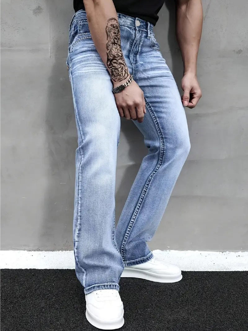 Men's Stretch Simple Straight-Leg Jeans in Light Blue.