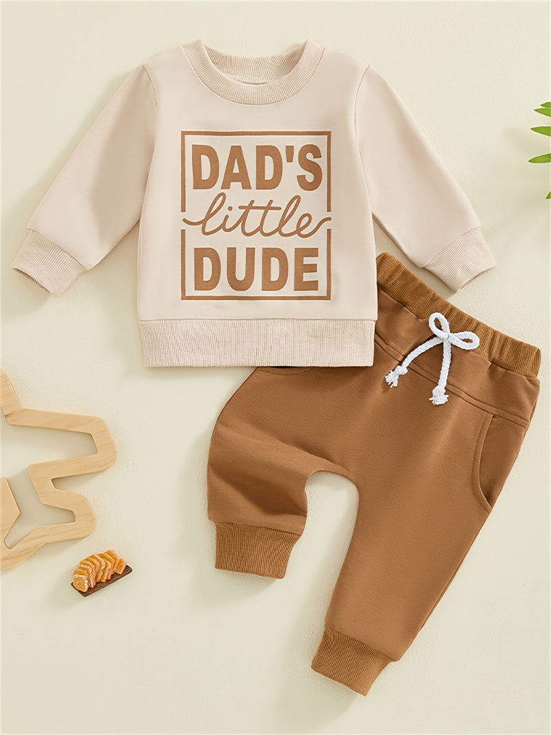 Baby Boy's Sweatshirt And Pants Set with 'Mom'S Little Man Print.