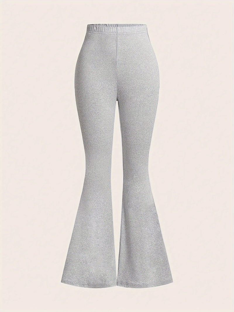 A Three-Piece Women's Solid Color High-Waisted Fitted Flared Pants Set.