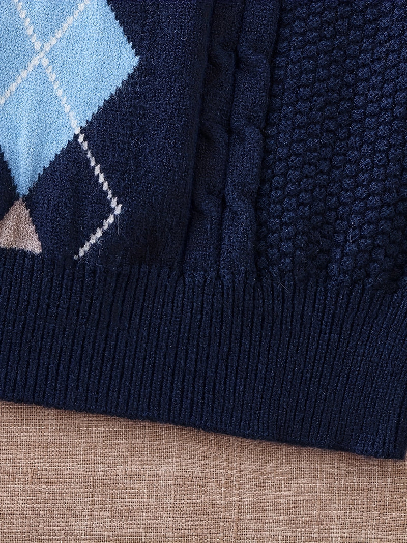 Mid-Sized Diamond Patterned Jacquard Turtleneck Sweater.