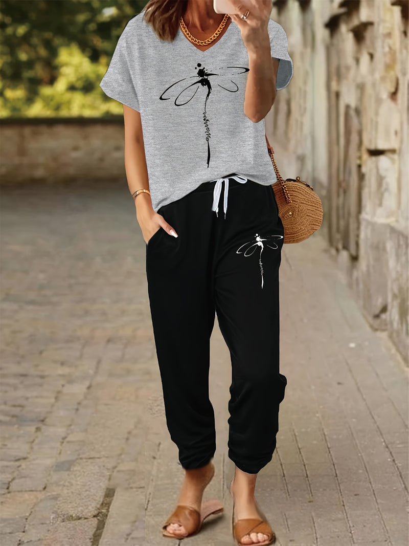 Women's 2pcs Outfit - Batwing V-Neck Top with Dragonfly & Letter Print.