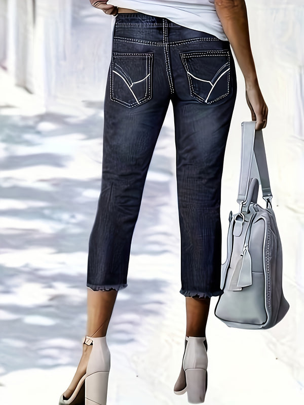Women's Stylish Versatile Embroidered Frayed Hem Cropped Jeans.