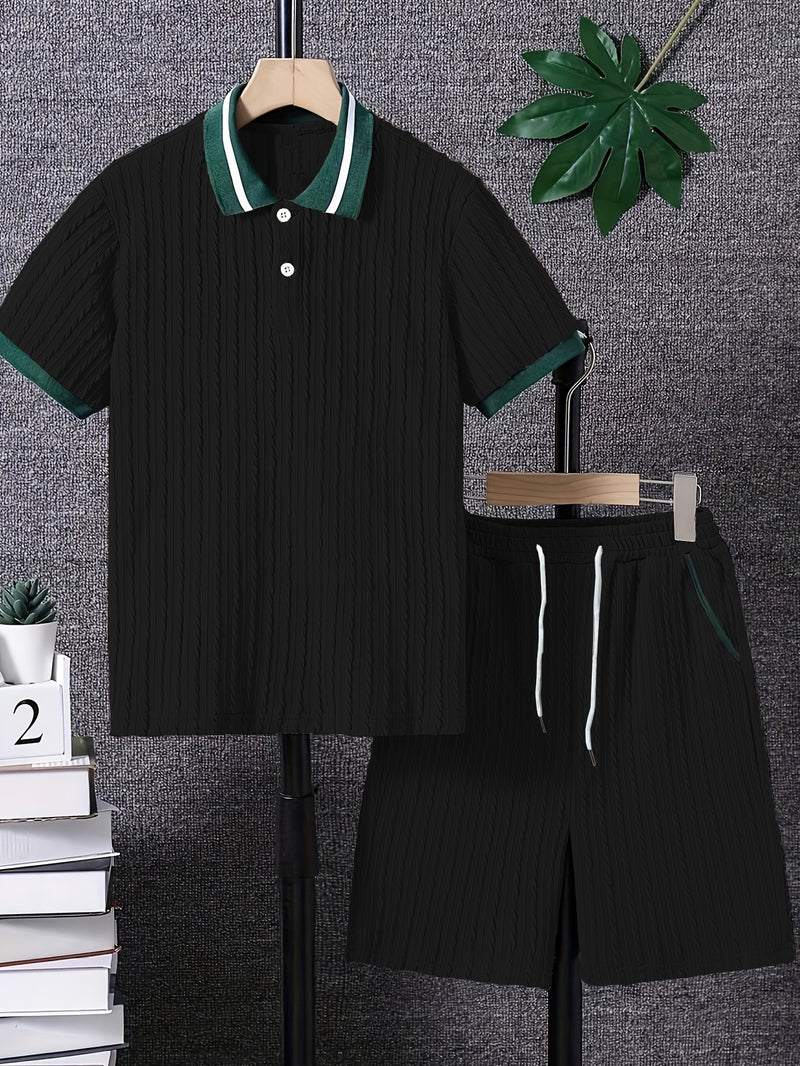 Men'S Casual Fashion Set Featuring a Top And Shorts.