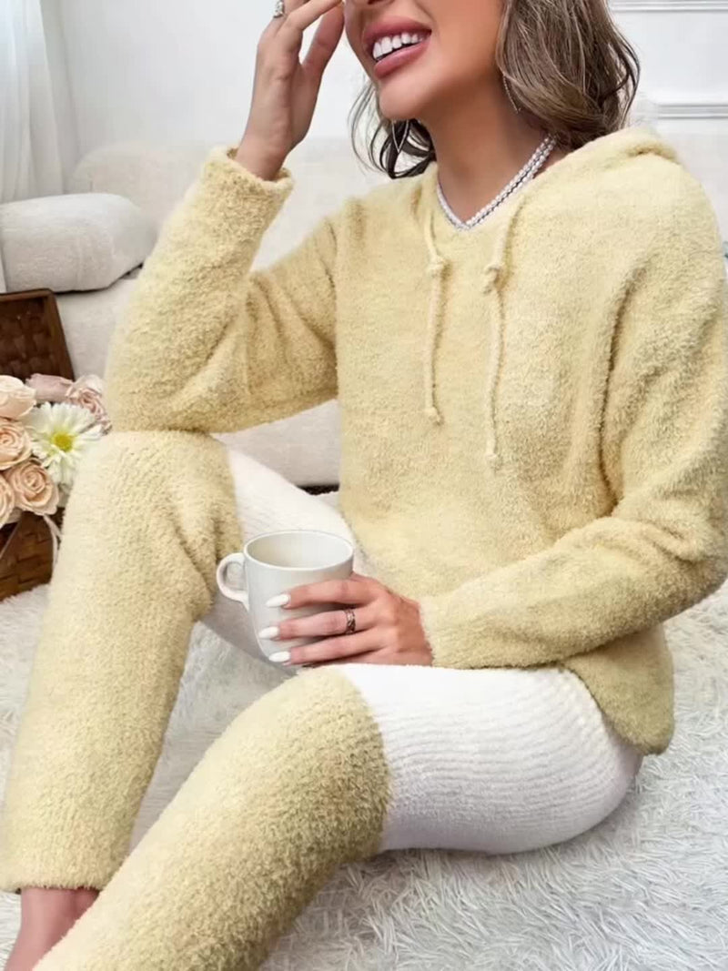 2pcs Women’s Autumn and Winter Thickened Warm Pajama Set.