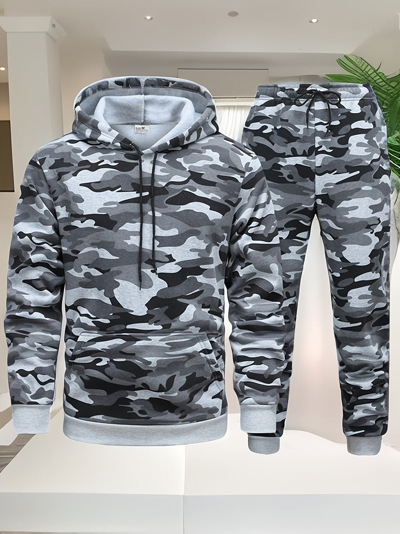 Men's Camouflage Print Hooded Sweatshirt and Jogger Set.