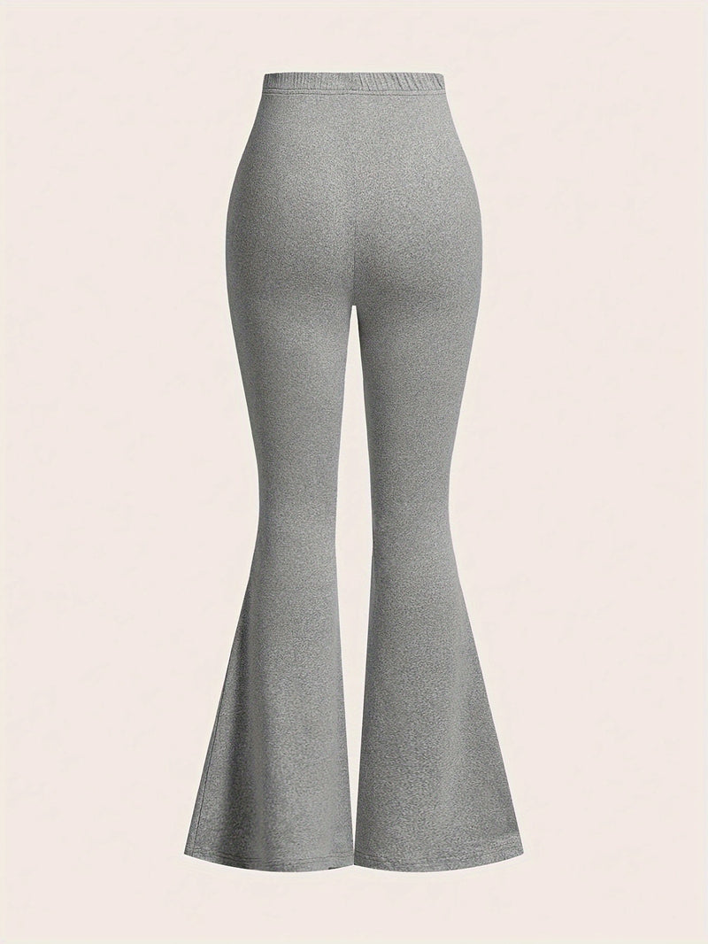 A Three-Piece Women's Solid Color High-Waisted Fitted Flared Pants Set.