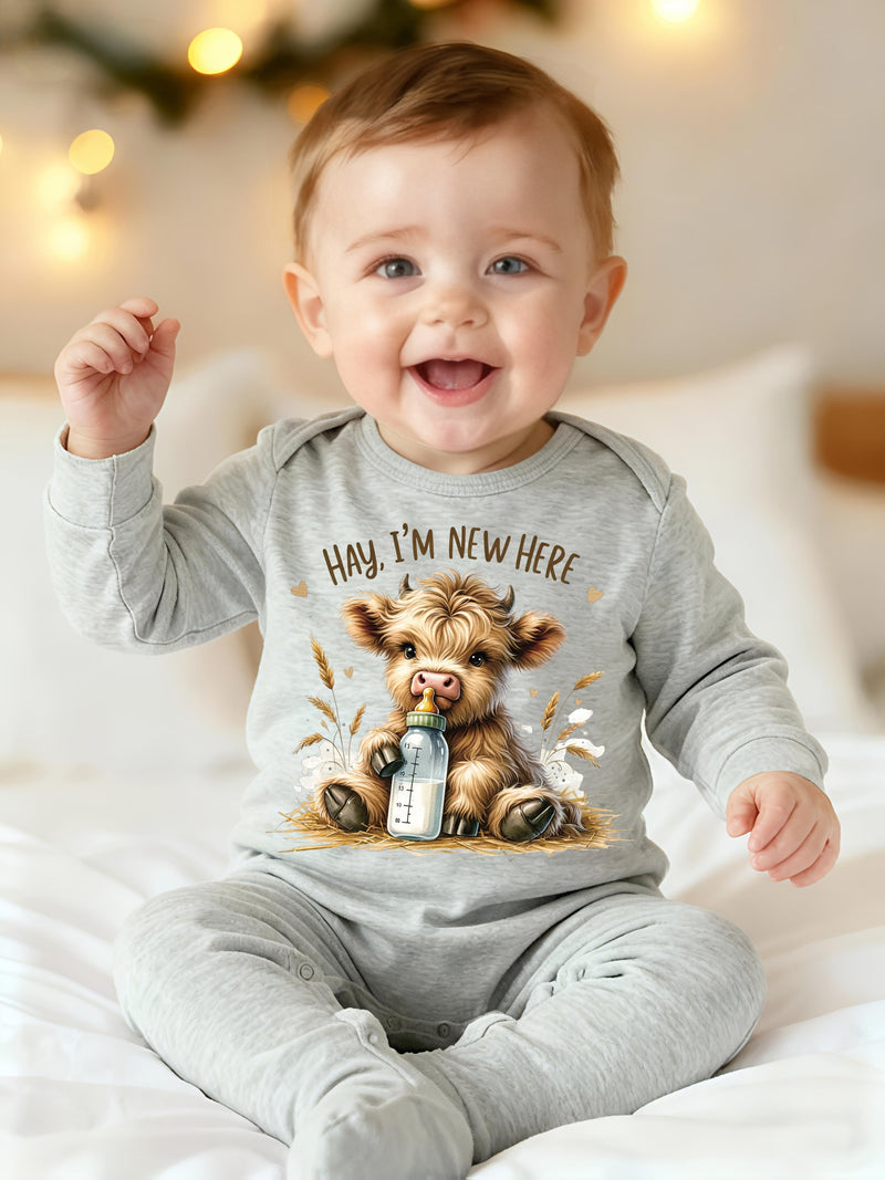 Hay I'M New Here Cartoon Pattern Print New Baby Footed Romper Four Seasons.