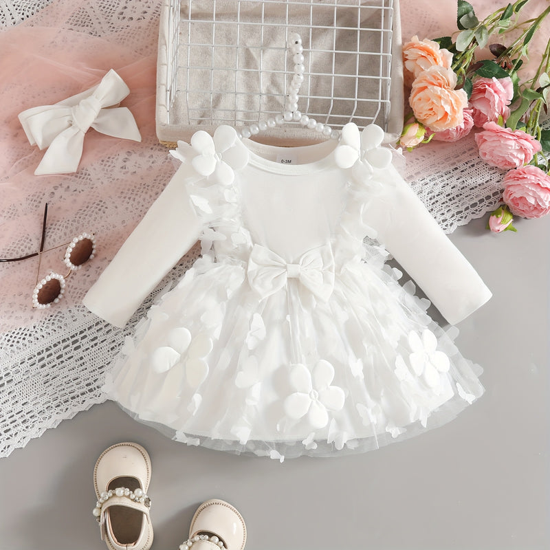 Newborn Baby Girl White Christening Gown Long-Sleeved Dress.