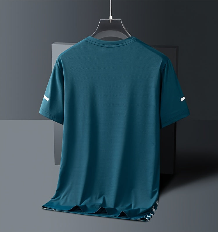 5pcs Men's Quick-Dry Breathable Moisture-Wicking T-Shirts.