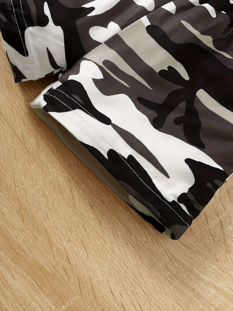 Boys' Printed Short Sleeve Top and Pants Set.