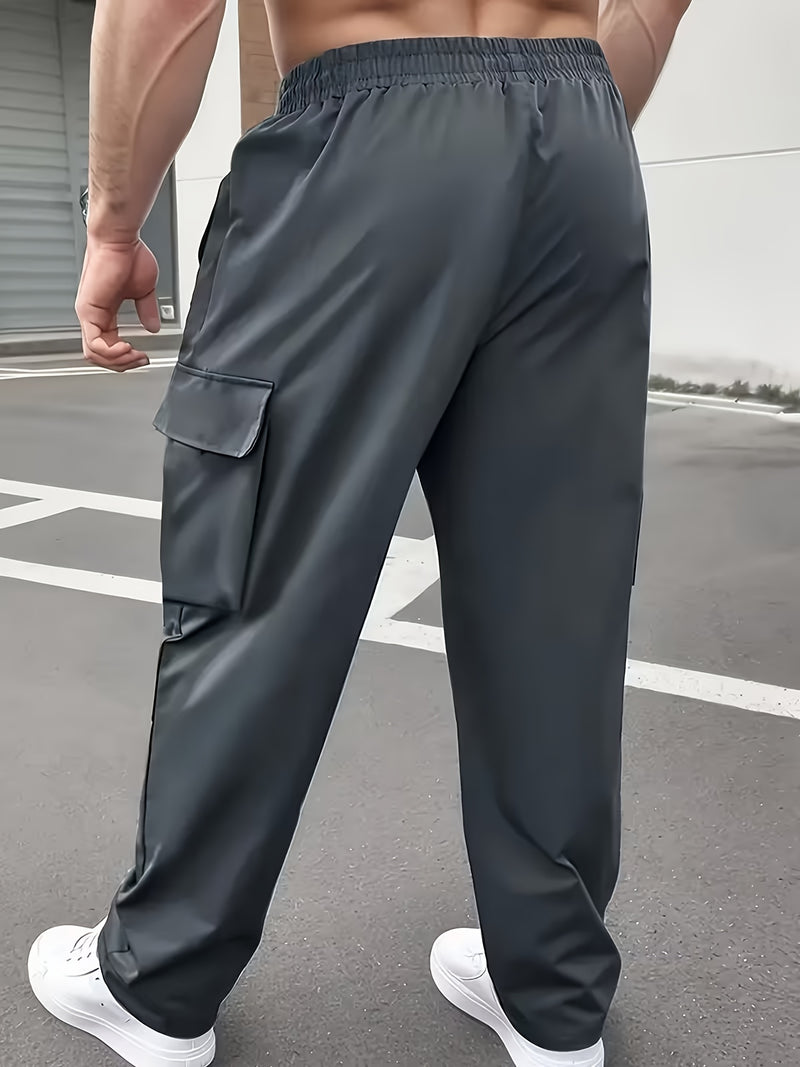 Men's Heavy-Duty Work Pants with Zipper Pockets.