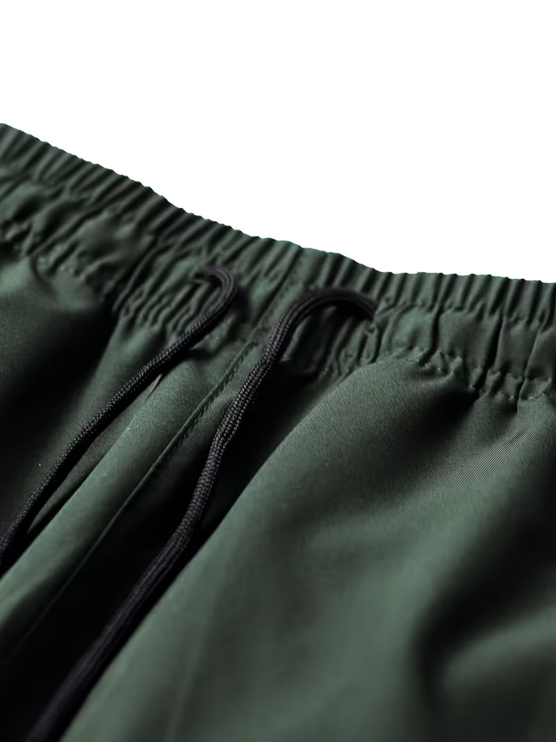 Men's Heavy-Duty Work Pants with Zipper Pockets.
