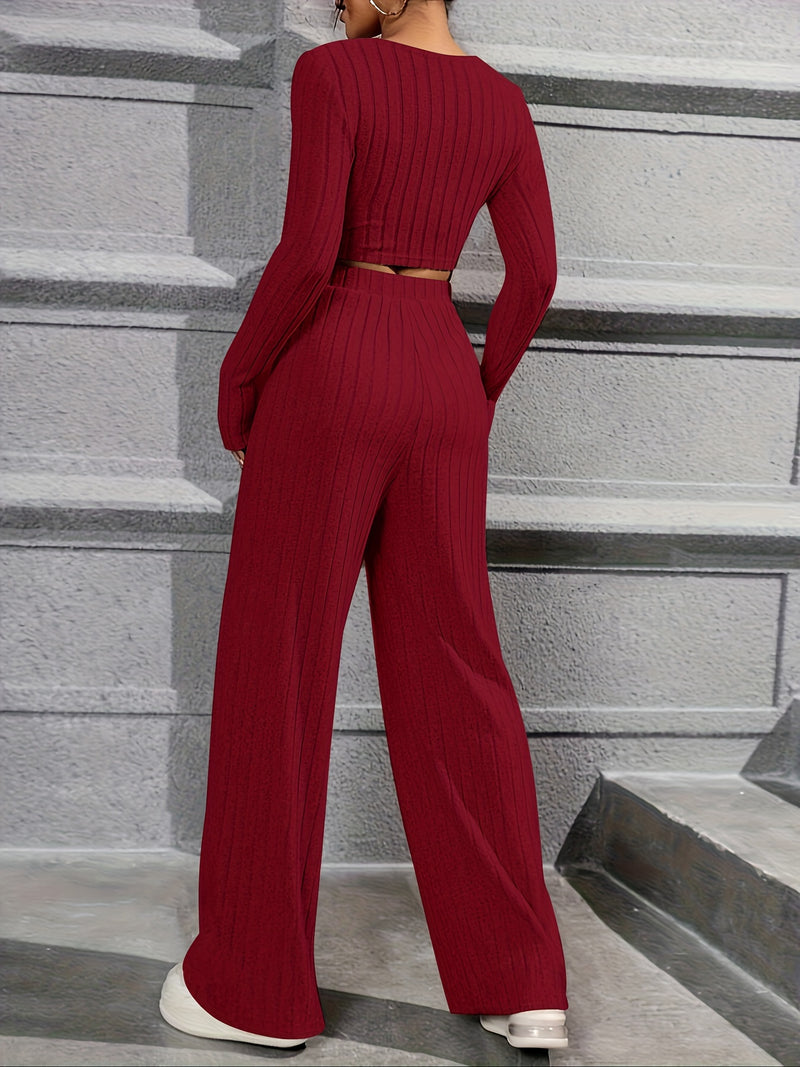Elegant Directional Women'S Long-Sleeve T-Shirt And Long Pants.
