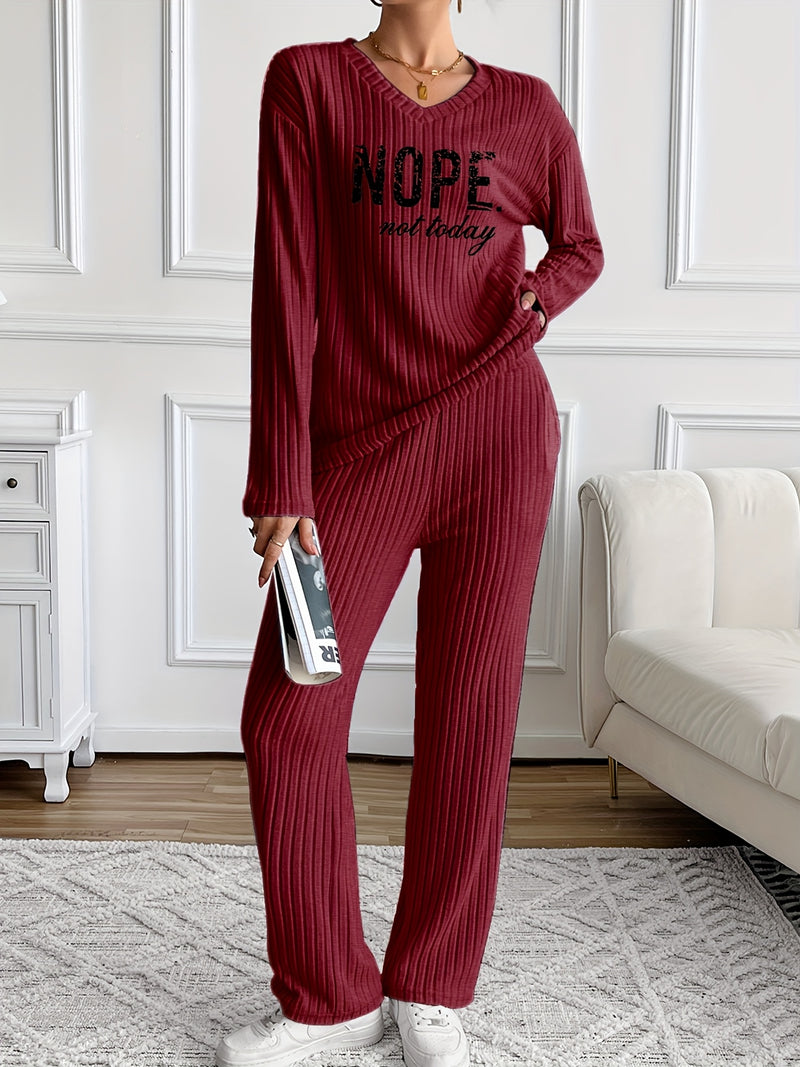 Casual And Stylish Two-Piece Set for Women.