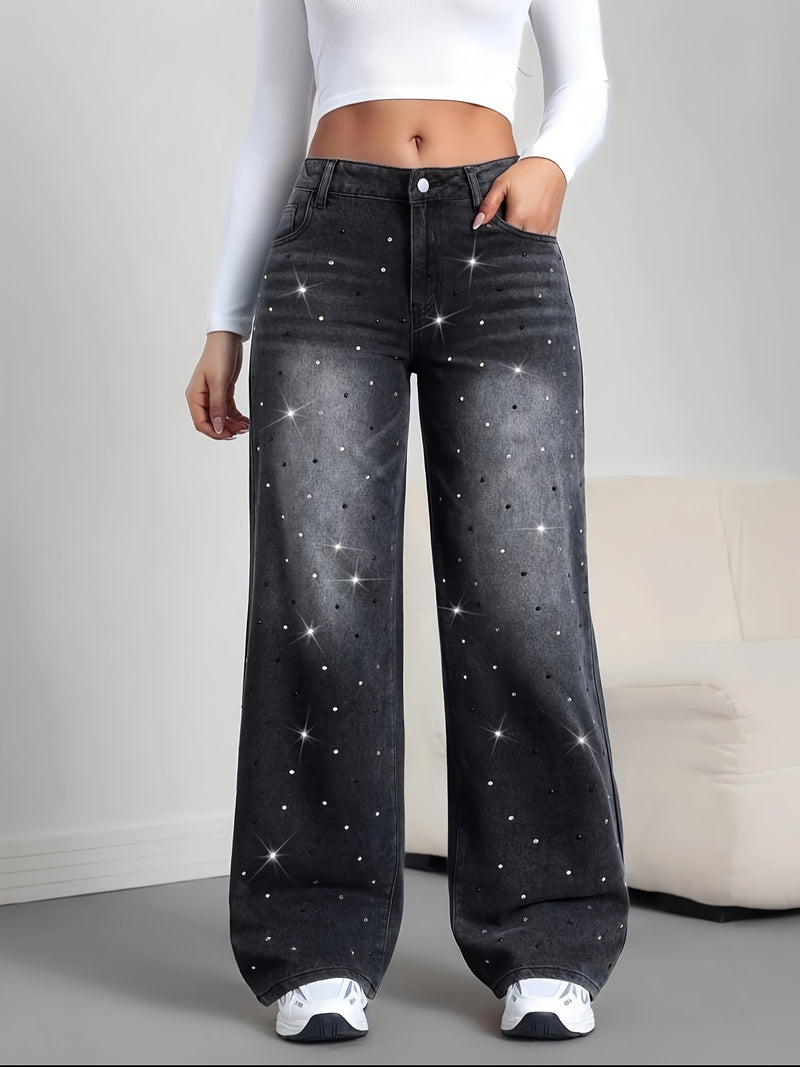 Women’s Classic Black Skinny Jeans Adorned with Sparkling Rhinestones.