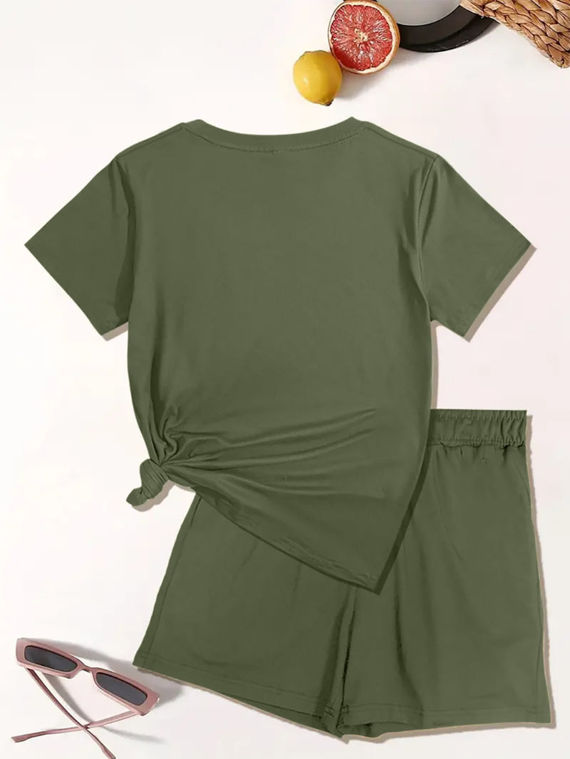 Women’s Graphic Print Two Piece Set, Short Sleeve T-shirt & Shorts.