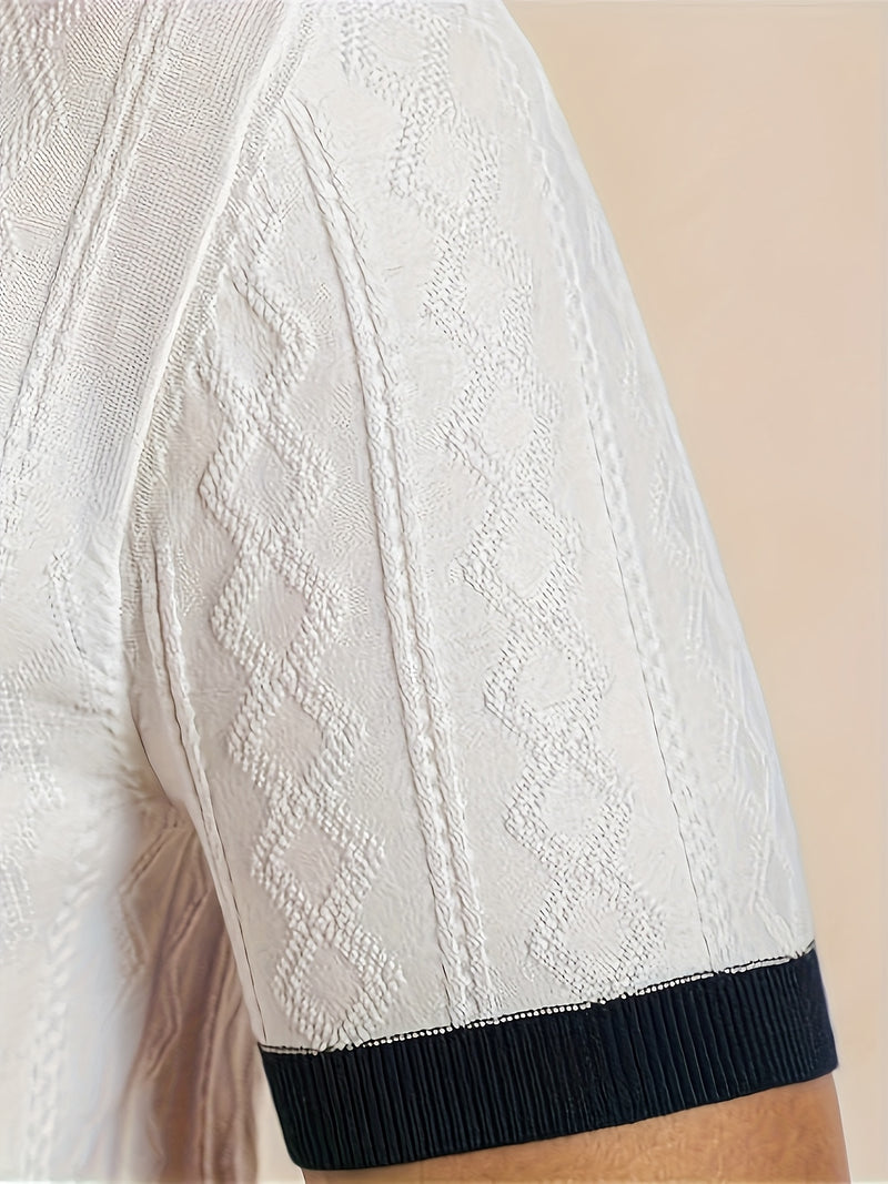 Men's Knit Casual T-Shirt, Fashionable Contrast Color Design.