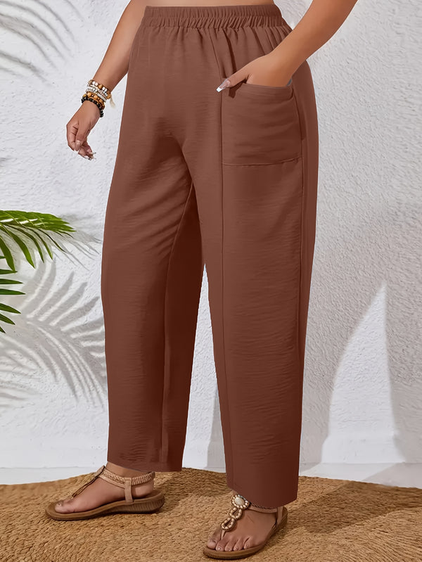 Women's Plus Size Solid Color Elastic Waist Straight-Leg Pants.