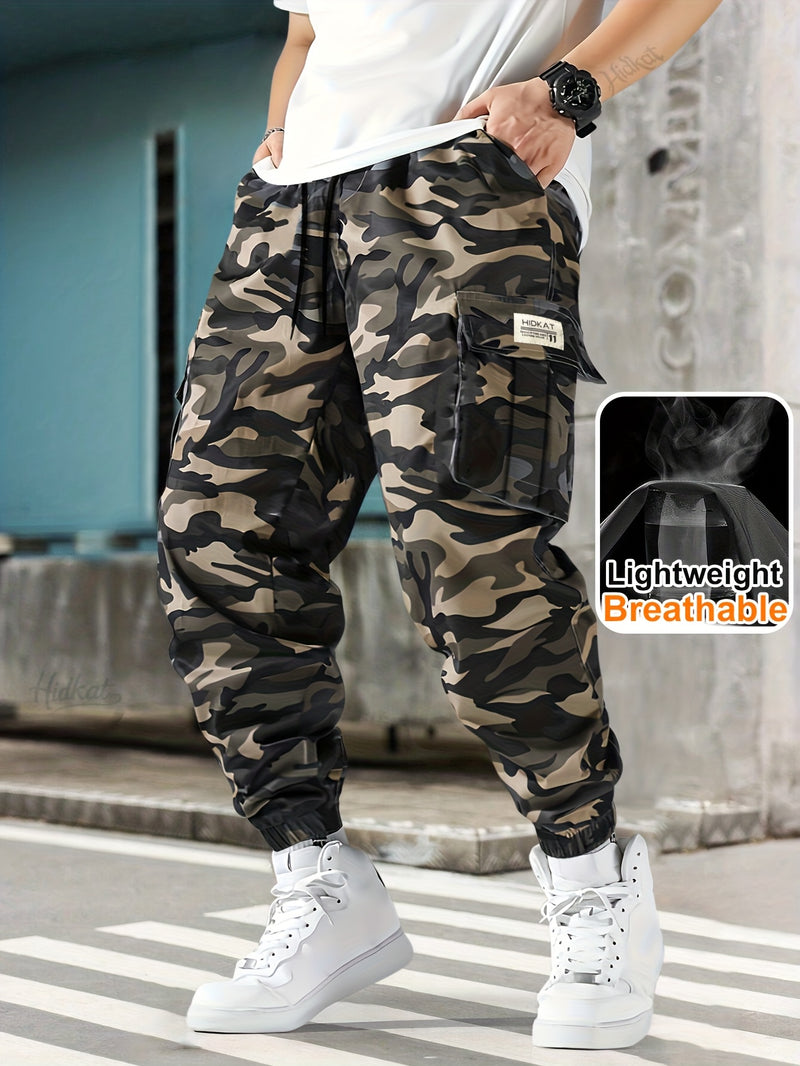 Men's Camouflage Outdoor Cargo Pants.