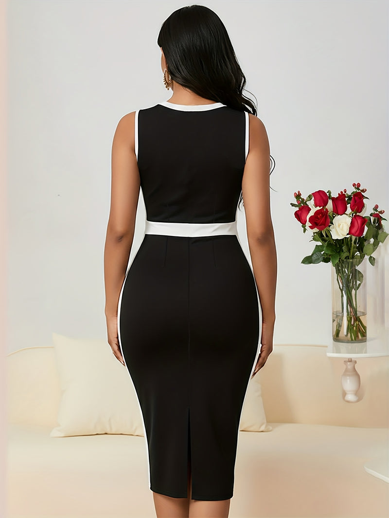 A Two-Piece Dress Set for Women Featuring a Black And White Color Block Design.