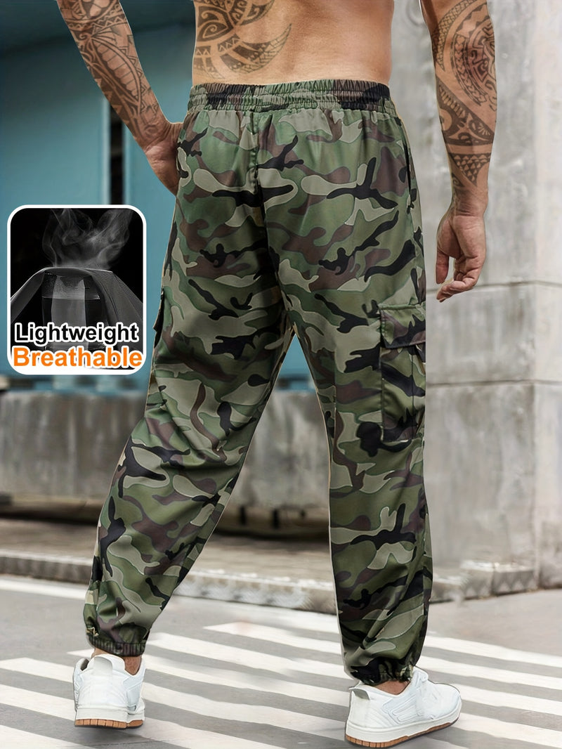 Men's Camouflage Outdoor Cargo Pants.