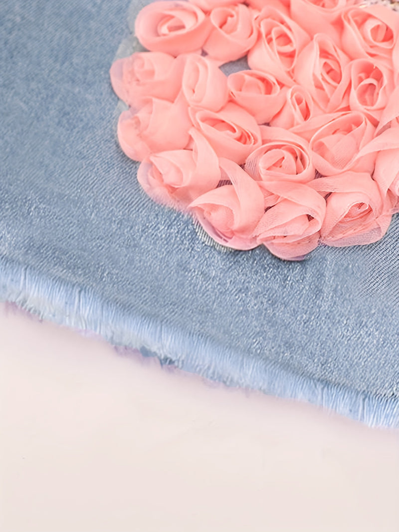 New Girls' Embroidered Swan Denim Shorts, Versatile Outerwear Pants for Girls.