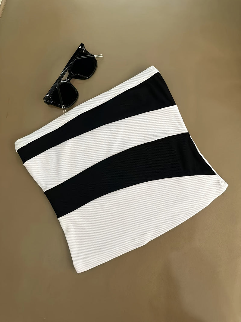 Women’s -Blocked Strapless Fitted Top Paired with Versatile Casual Shorts.