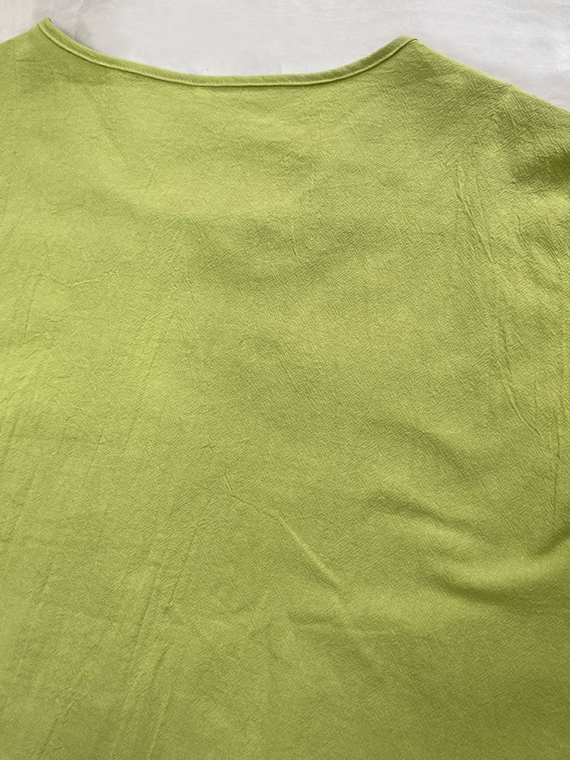 Women’s Casual Short Sleeve T-Shirt.