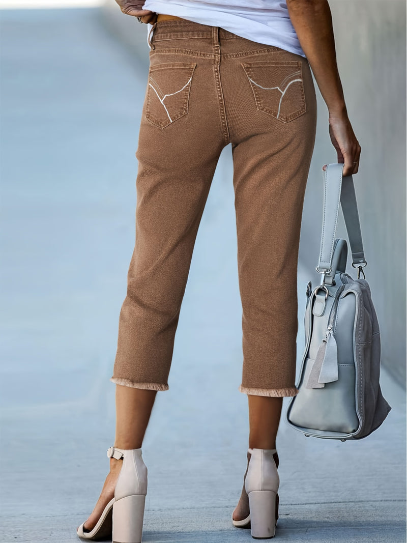 Women's Stylish Versatile Embroidered Frayed Hem Cropped Jeans.