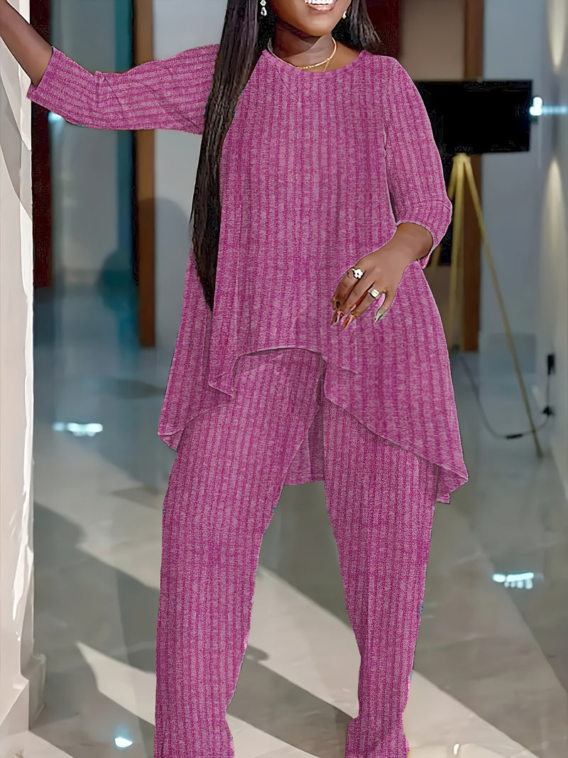 Women's Plus Size Fashion Round Neck Two-Piece Outfit.