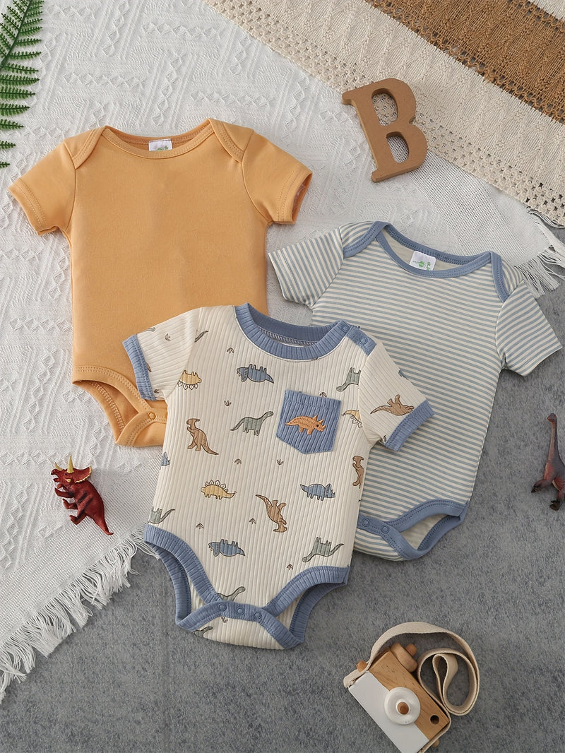 3-Piece Newborn Set with Cute Bear Pattern, Casual Outfit for Boys 0-9 Months.
