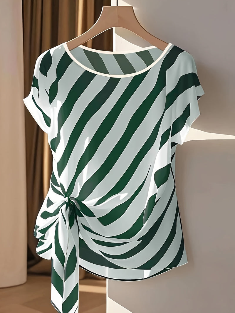 Women's Elegant French-Inspired Sleeveless Blouse.