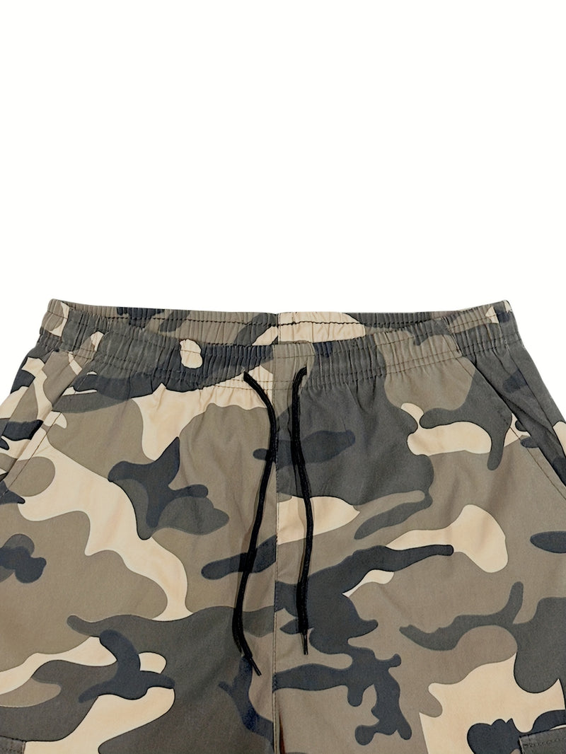 2pcs set of Men's camouflage work pants.