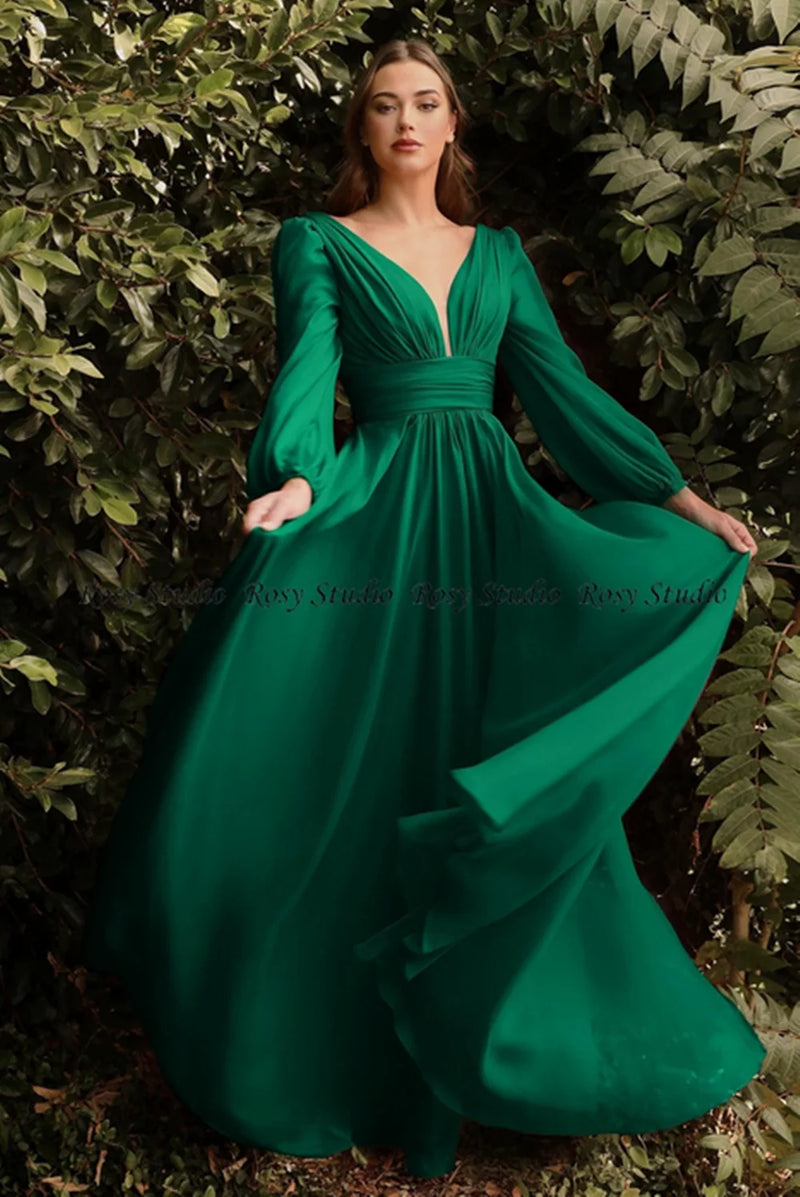 Women’s Hot Sale New Simple V Neck Long Bridesmaid Dresses.
