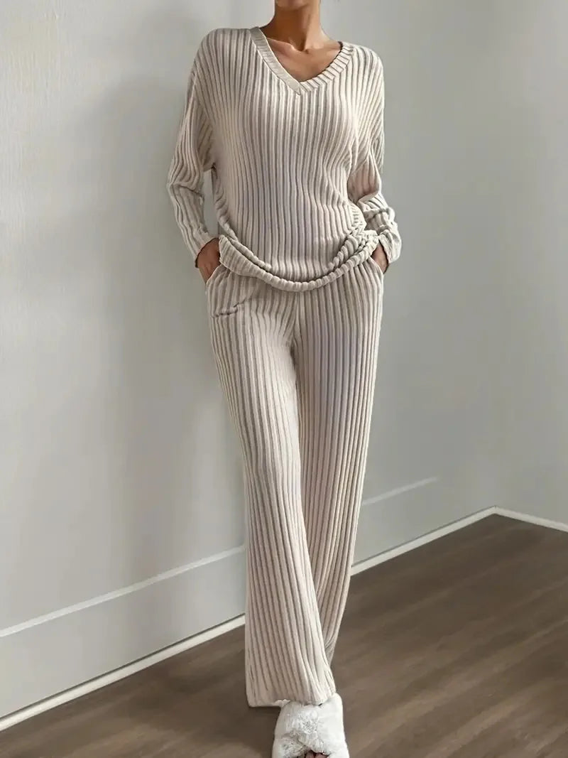 Spring Fashion Women Homewear Set New Style Straight-leg Pants +Loose-fit V-neck.