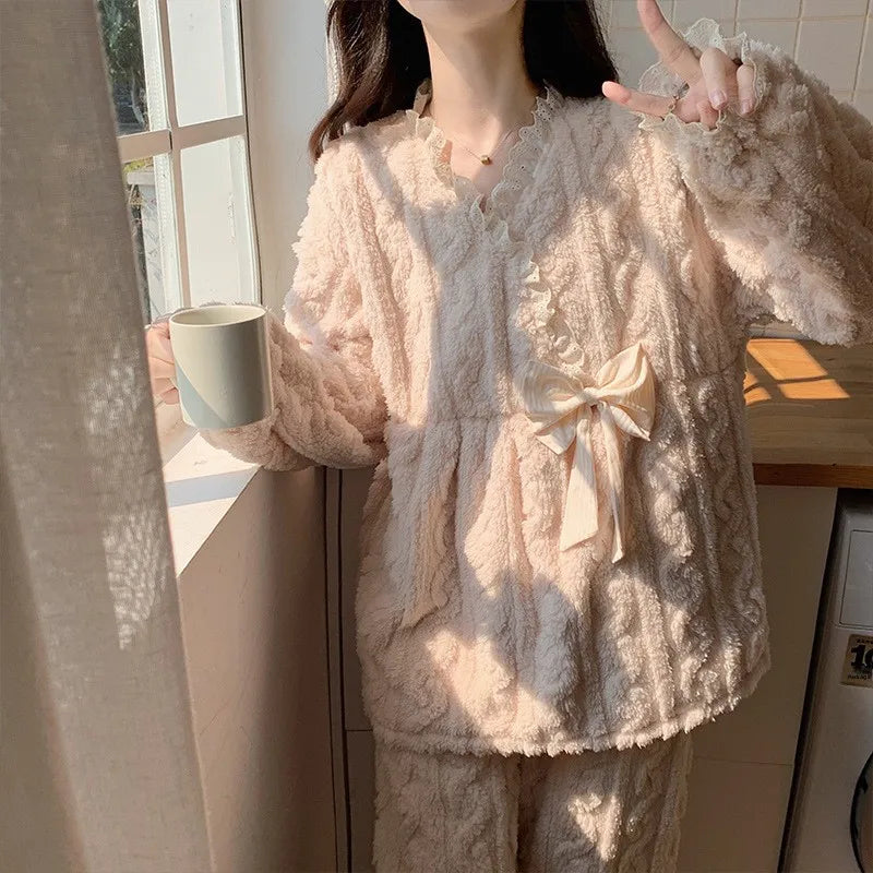 Thickened Coral Fleece Sleepwear Women's Two-Piece Set Winter Plush Home.