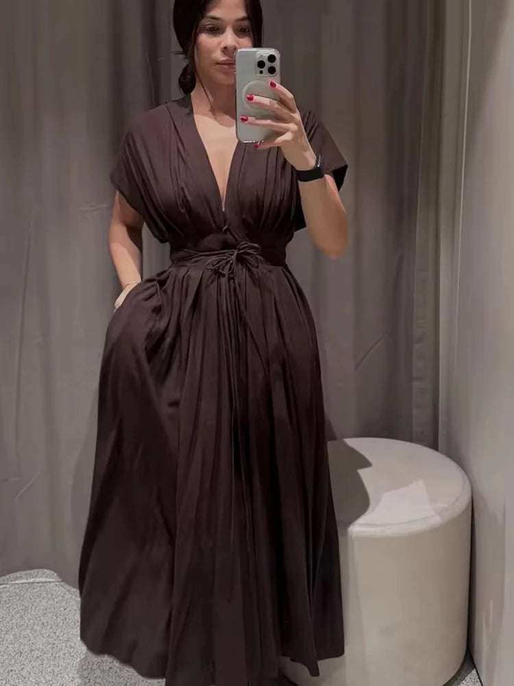 Women's New Fashion V-neck Pleated Down Shoulder Short Sleeve Midi Dress.