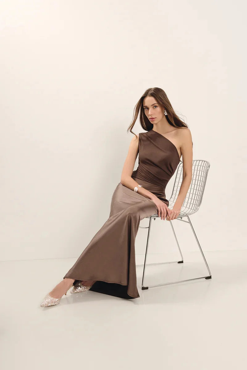 Women’s Mozision Satin Inclined Shoulder Sexy Maxi Dress.