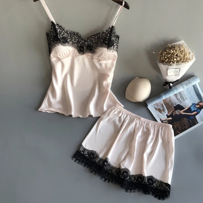 1 set of women's sleepwear set, fashionable V-neck lace sexy sleepwear.