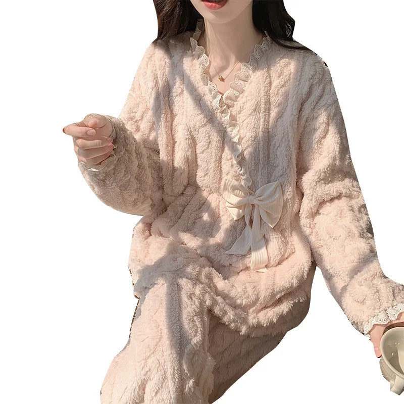 Thickened Coral Fleece Sleepwear Women's Two-Piece Set Winter Plush Home.