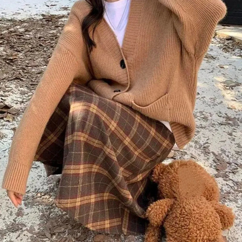 High Waist Retro Plaid Skirt Slim Fit Winter Autumu High Waist Long Skirt.