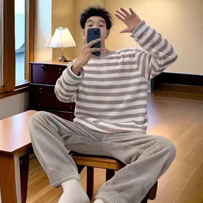 Men's Thermal Pajama Sets Winter Cartoon Classic Striped Home Wear.