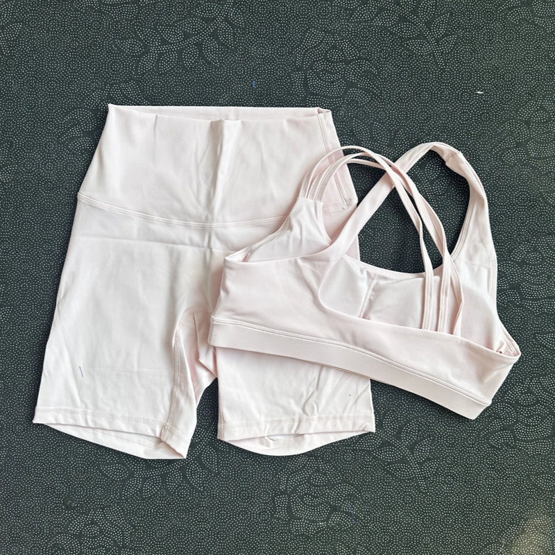 Solid Color Gym Yoga Set Short Legging Cross Back Shoulder Strap Sport Bra Tracksuit Women.