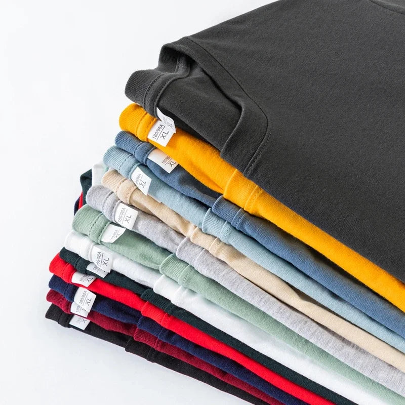 Men's Solid Color Round Neck Cotton Long Sleeved T-shirt.