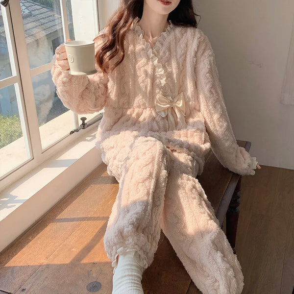 Thickened Coral Fleece Sleepwear Women's Two-Piece Set Winter Plush Home.