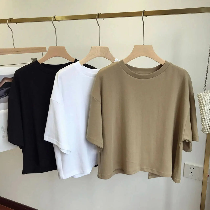 Short Backless T-Shirt Women Summer Round Neck Loose Sleeve Top.