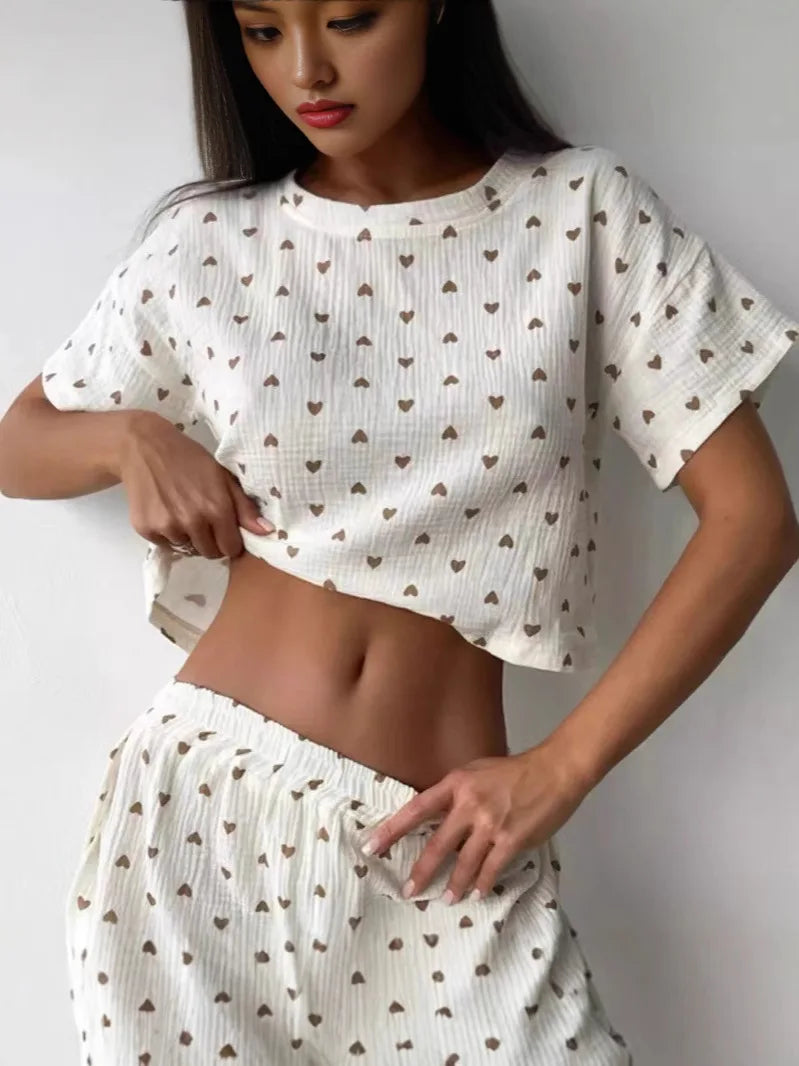 Women's Home Clothes Pajamas Love Printed Soft and Comfortable.