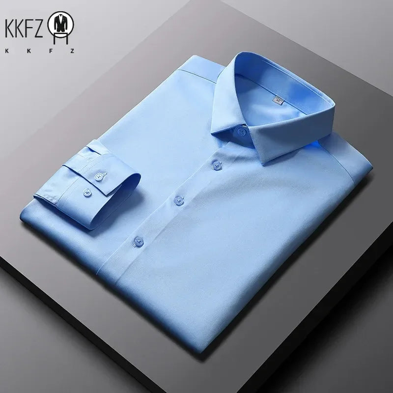 Men's Casual and Fashionable Long Sleeved Solid Color Shirt.