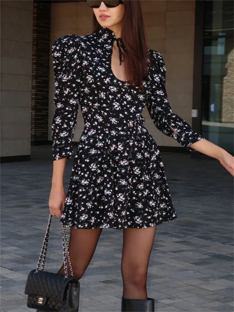 Women’s Tossy Printed Lace-Up Fashion Dress.